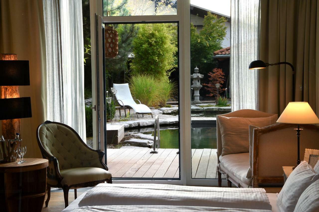 Wellnessgarten-Hotel Waging am See Bagian luar foto